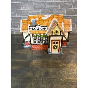 Vintage Dept 56 Snow Village Train Station Ceramic Christmas Building Decor